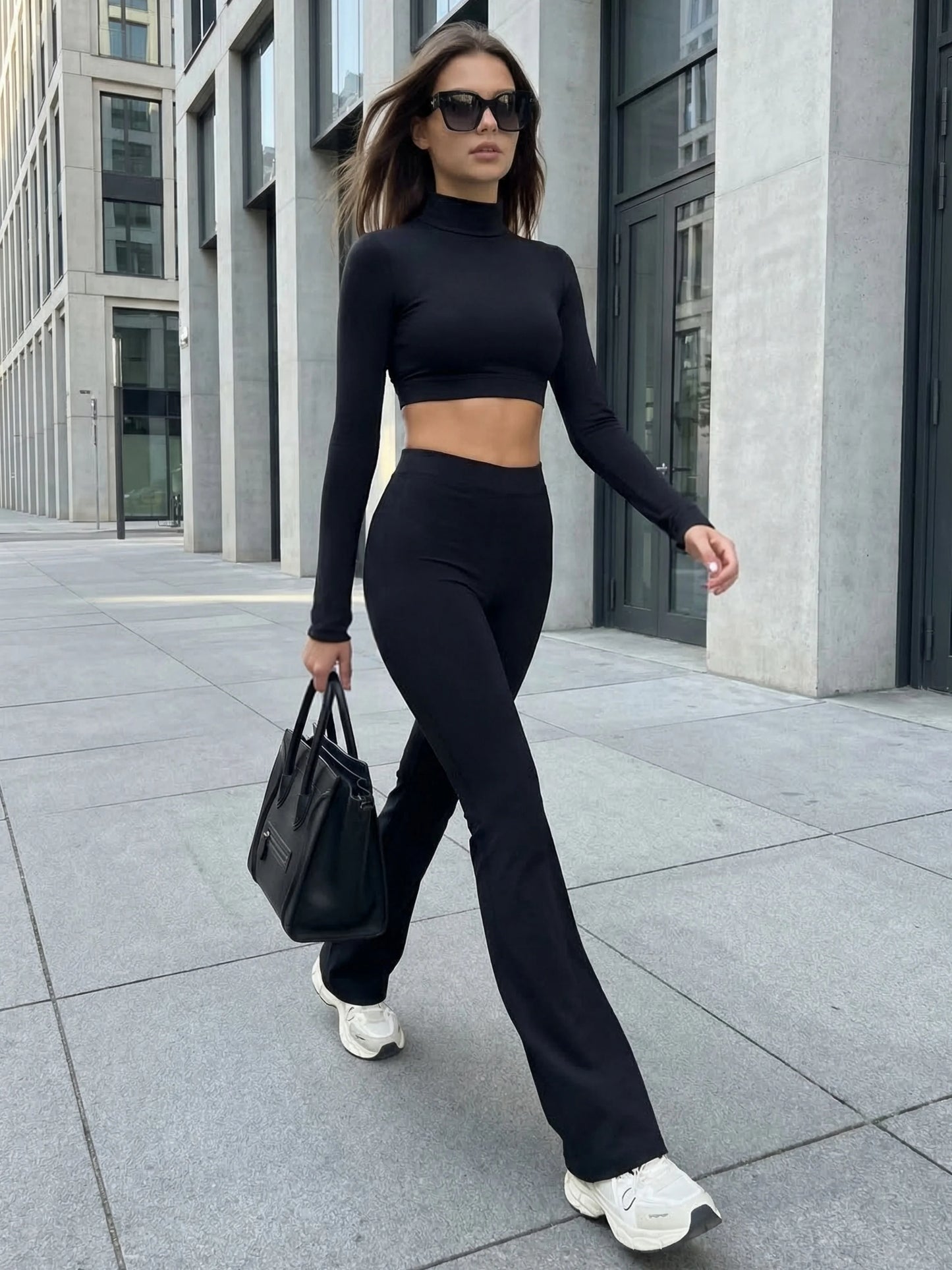 Women's Turtleneck Long Sleeve Yoga Set Back Cutout Flare Pants with Removable Pads Tummy Control Butt Lifting Gym Outfit